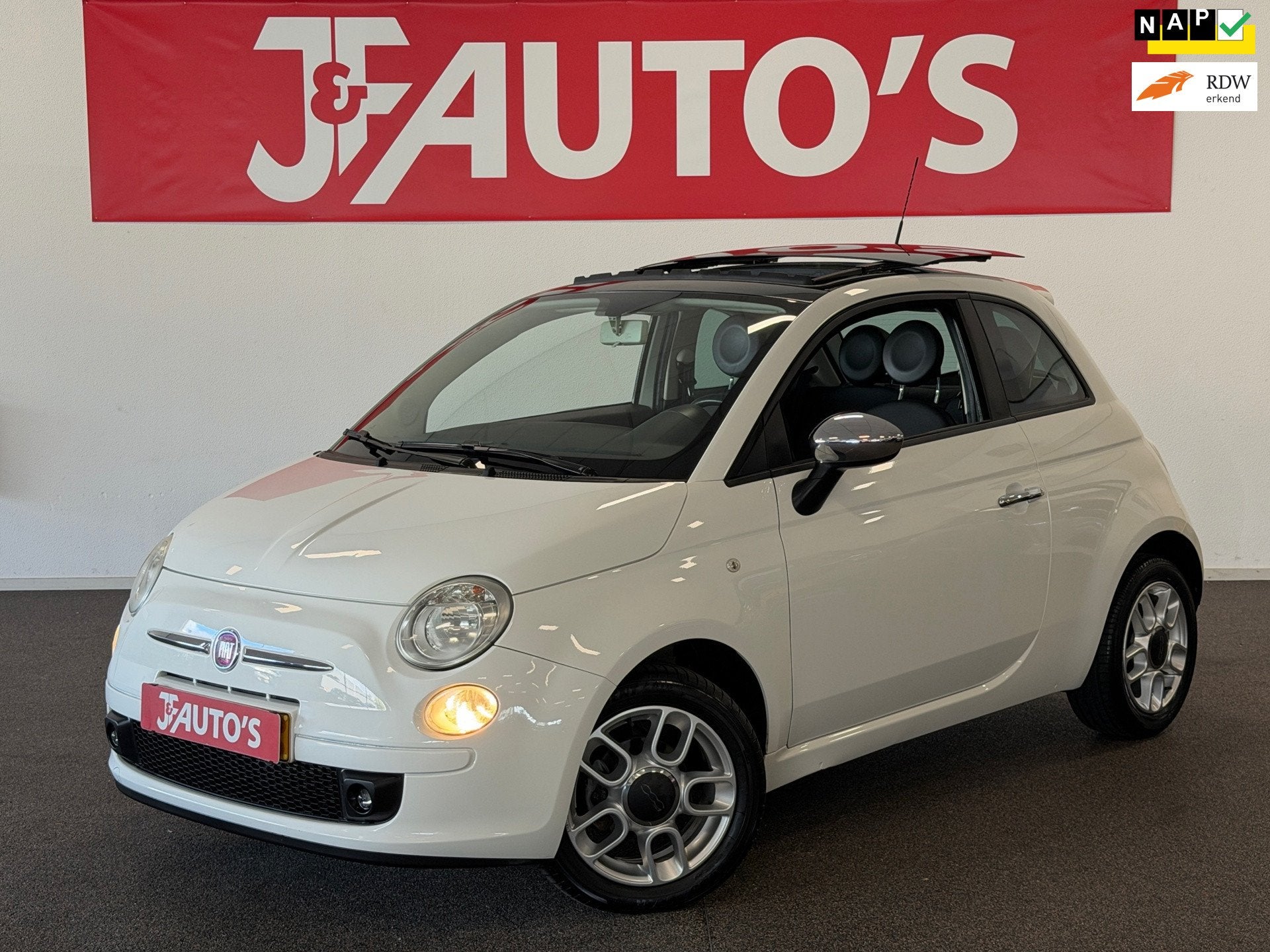 Fiat 500 1.2 Sport|PANORAMA|ECC AIRCO| ELEC PAKKET, Euro 5, Gebruikt, 4 cilinders, Leder en Stof