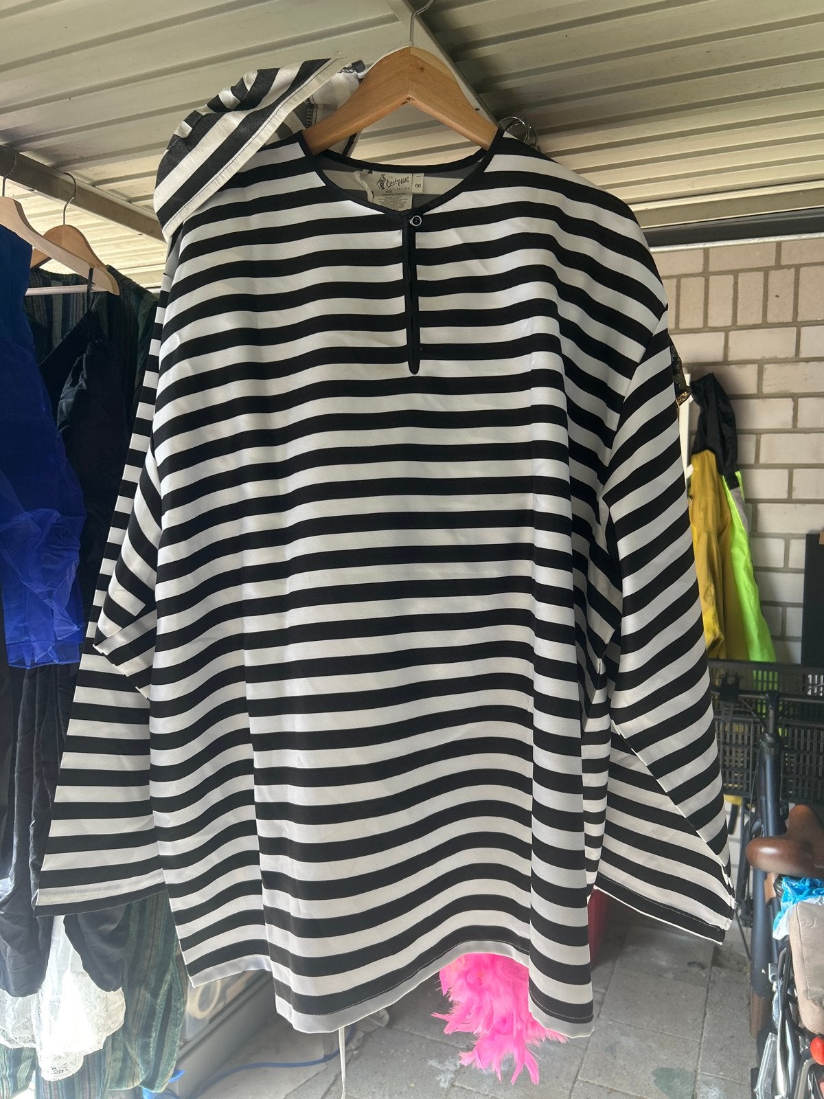 Boevenpak (blouse, broek, muts) - Carnaval/Themafeest, Carnaval, Maat 46/48 (XL) of groter, Ophalen of Verzenden, Kleding