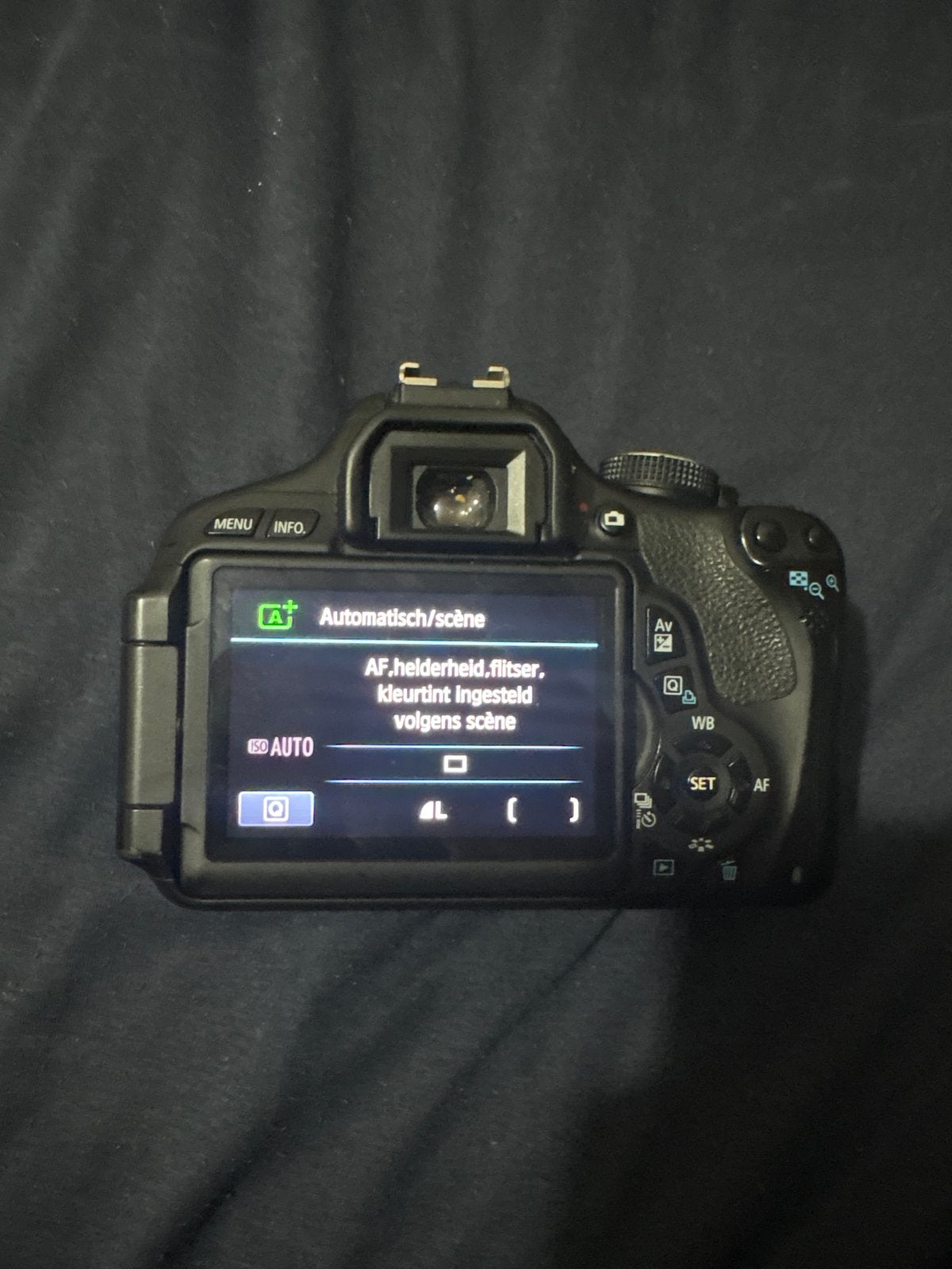 Foto 5 van Canon EOS 600D Spiegelreflexcamera met accu en oplader