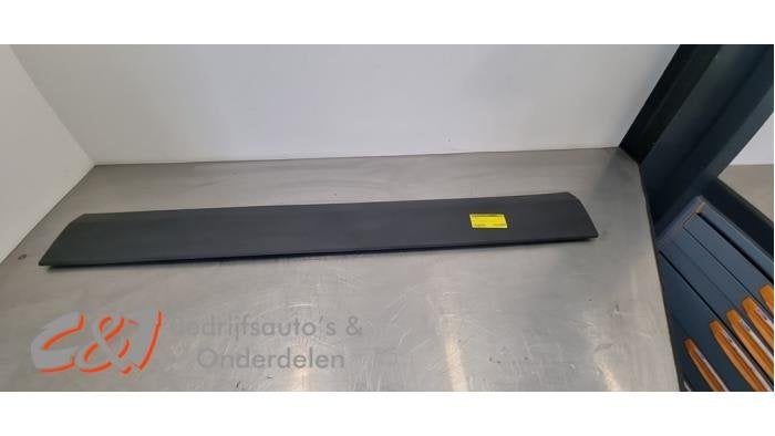 Sierstrip van een Volkswagen Crafter, Gebruikt, -, Volkswagen, -