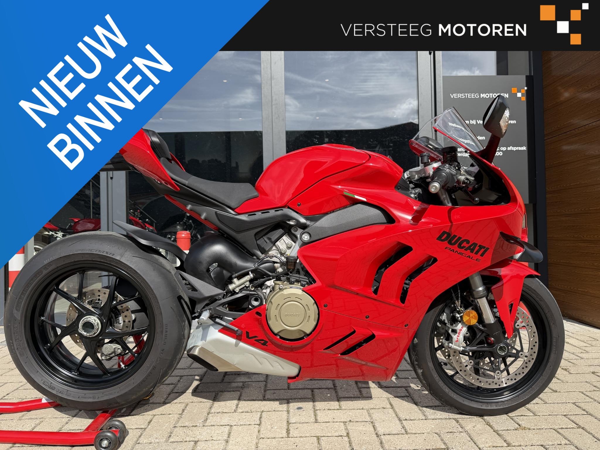 Ducati Panigale V4 1ste Eig#ZGAN#3.211KM, Info@ducati.com, Ducati North Europe B.V., Maanweg 174
2516 AB  Den Haag, NL, Super Sport