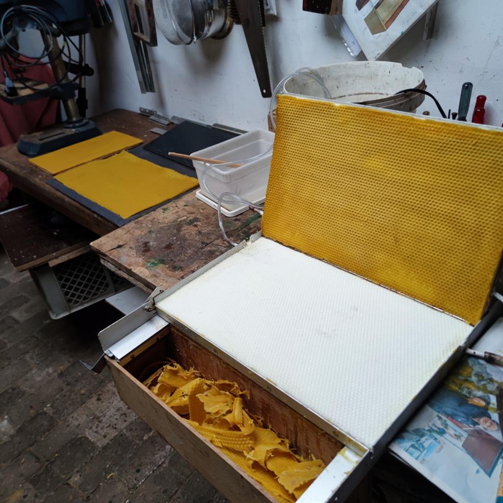 Bijen Kunst raat pers  Watergekoeld, Dieren en Toebehoren, Bijen