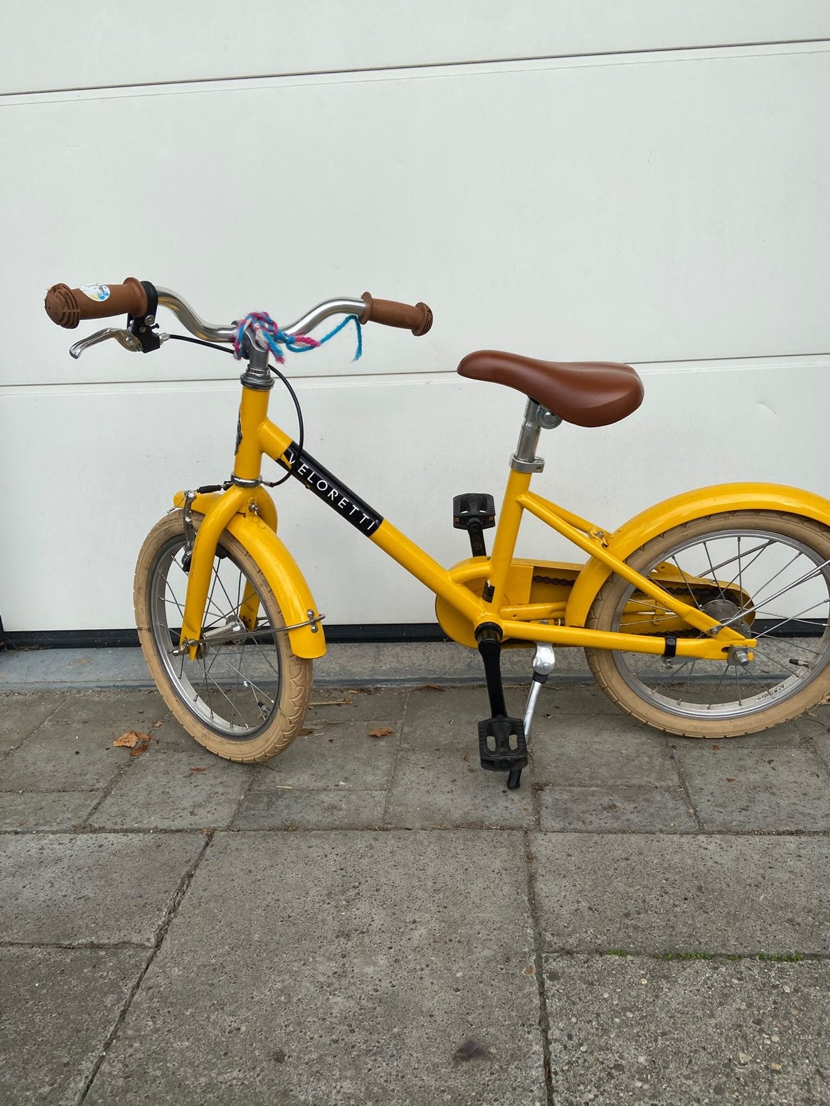Veloretti maxi kinderfiets geel - 16 inch, Ophalen of Verzenden, Gebruikt, Terugtraprem, 16 tot 20 inch
