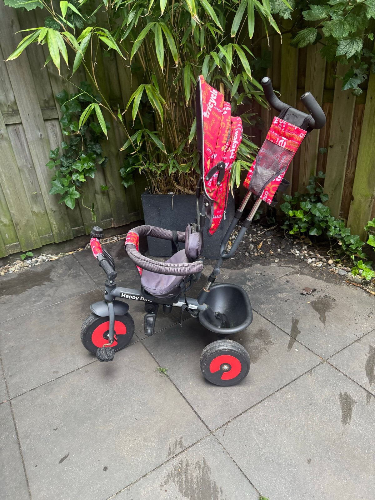 Happy Dino Tricycle - Kinderdriewieler met Duwstang, Fietsen en Brommers, Ophalen, Gebruikt, Duwstang