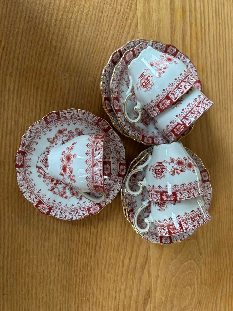 Seltmann Weiden Theresia Rood kop-en-schotelset (set van 5), Antiek en Kunst, Antiek | Servies los, Ophalen of Verzenden