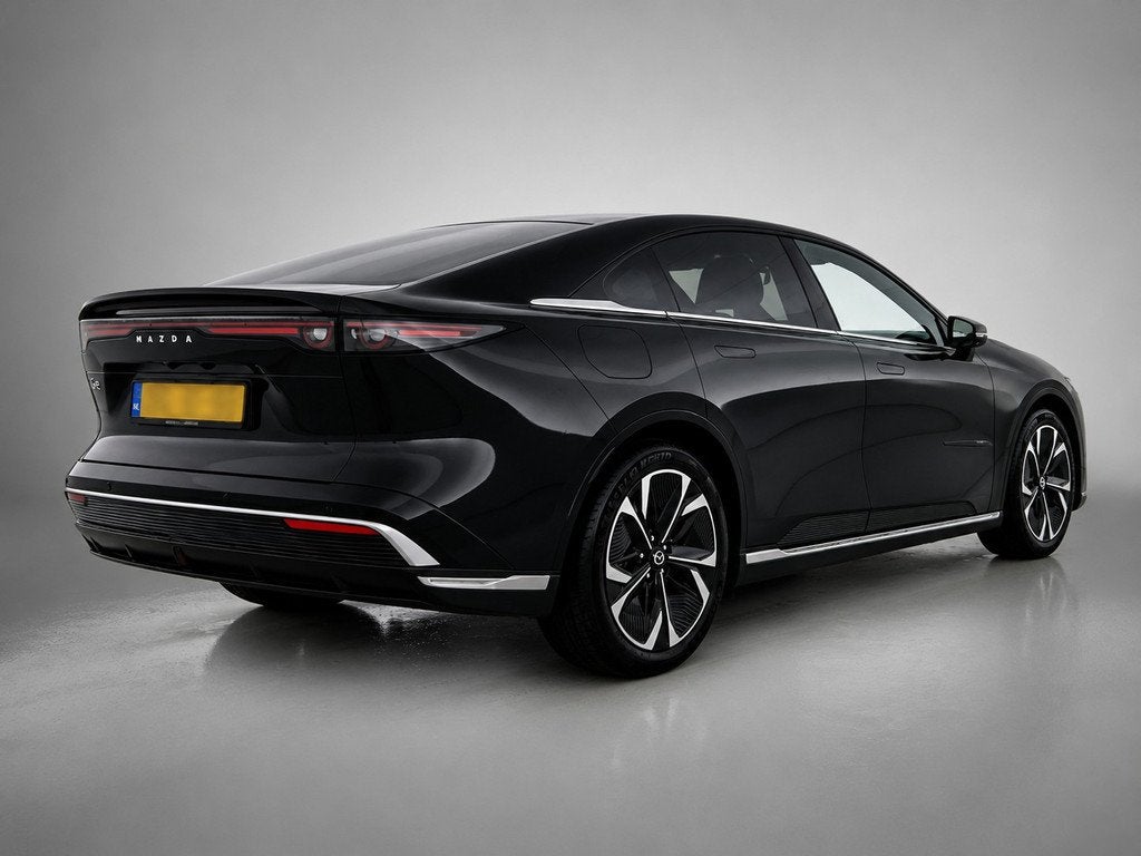 Mazda 6e Takumi Plus 68.8 kWh | Snelladen in 24 minuten van, Auto's, Mazda, Automaat, 12 maanden, 375 min, Origineel Nederlands