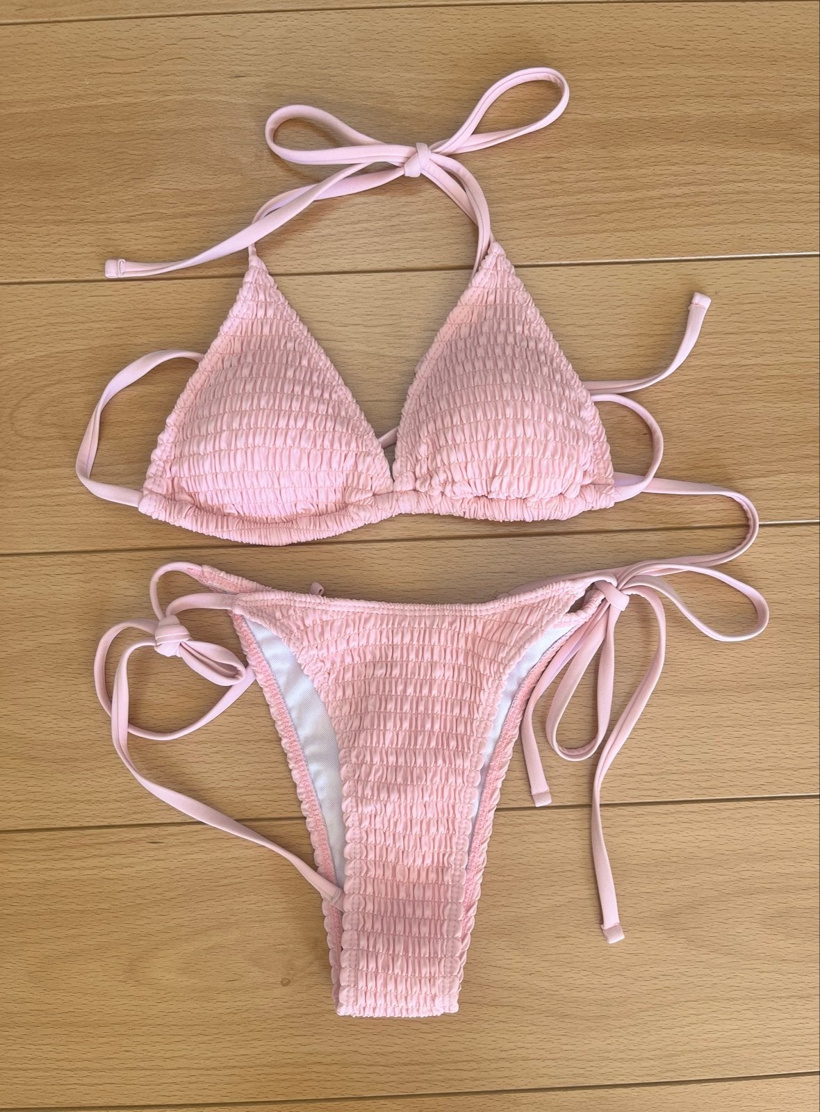 Nieuwe Bikini Zacht Roze Gesmokte Stof Maat s, Ophalen of Verzenden, Nieuw, Roze, Bikini