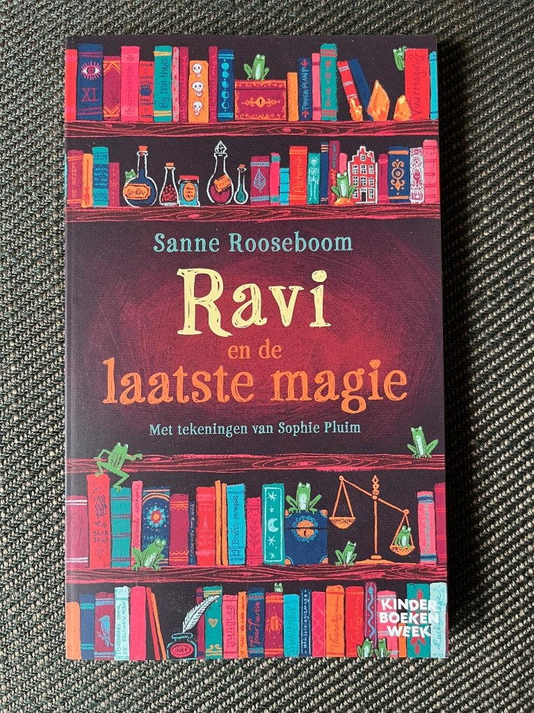 Sanne Rooseboom - RAVI en de laatste magie. (2023), Boeken, Ophalen of Verzenden, Zo goed als nieuw, Sanne Rooseboom