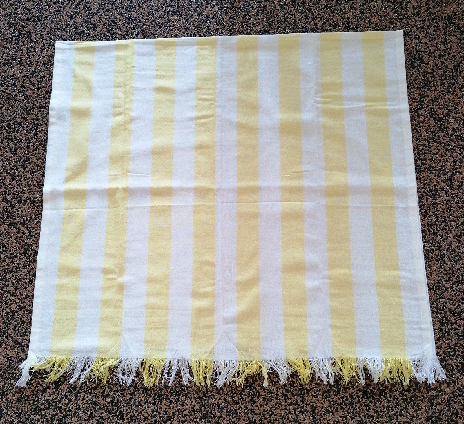 OMSLAGDOEK (GLOEDNIEUW)., Kleding | Dames, Ophalen of Verzenden, Nieuw, Wit, Overige typen