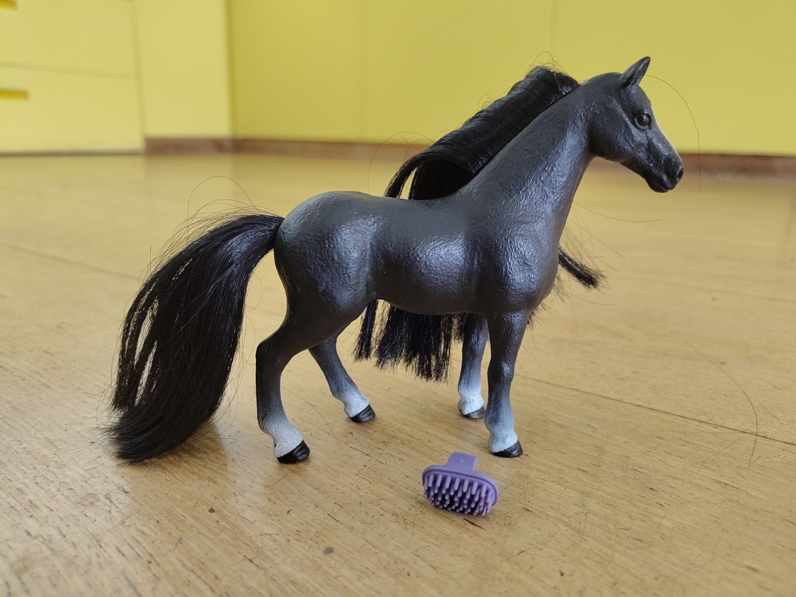 Schleich paard met echt haar en borstel, Ophalen of Verzenden, Zo goed als nieuw