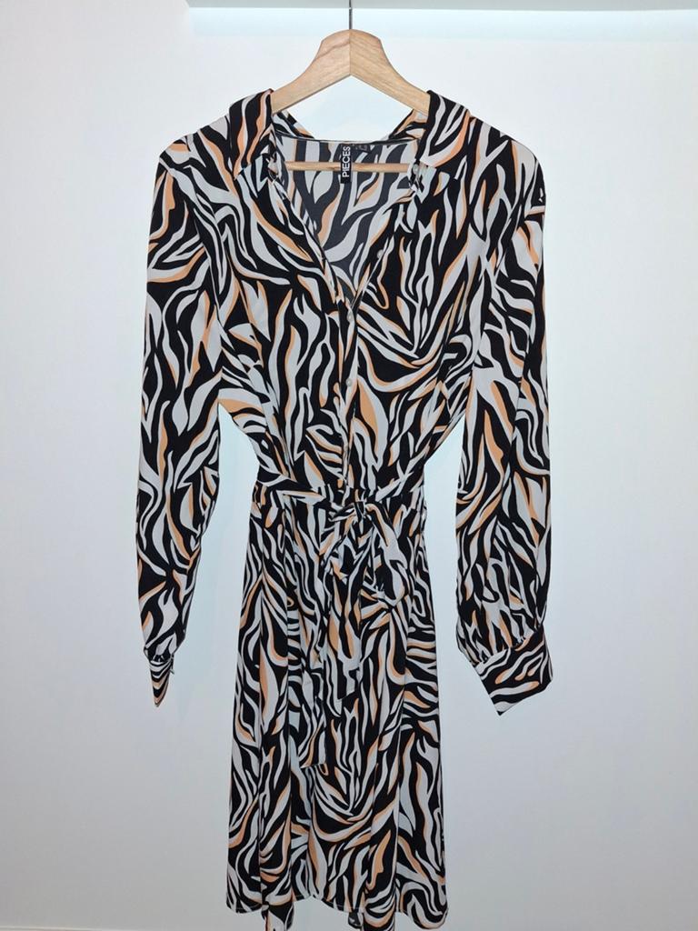 Pieces Curve, jurk met zebraprint, maat 48., Kleding | Dames, Jurken, Zwart, Maat 46/48 (XL) of groter, Ophalen of Verzenden, Zo goed als nieuw