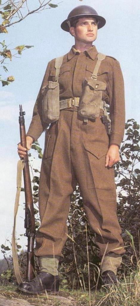GEZOCHT!! BRITSE WW2 SPULLEN, Verzamelen, Militaria | Tweede Wereldoorlog, Ophalen of Verzenden, Engeland