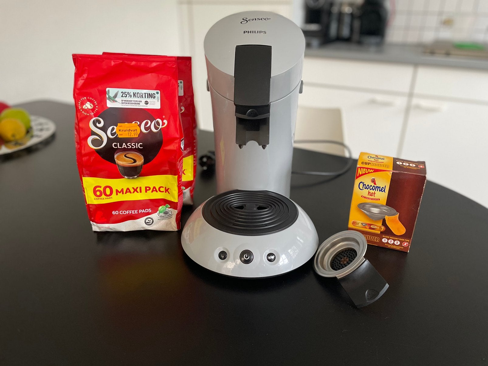 Senseo original, choco cuphouder en 120 coffee pads, Koffiemachine, Ophalen of Verzenden, Zo goed als nieuw, Koffiepads en cups