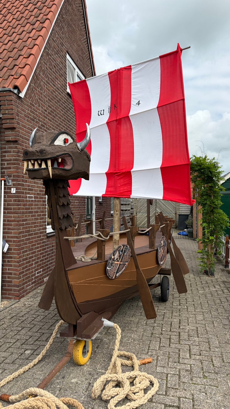 Parade/straatversiering Viking (praalwagen,carnaval,optocht), Ophalen, Gebruikt, Versiering, Historisch