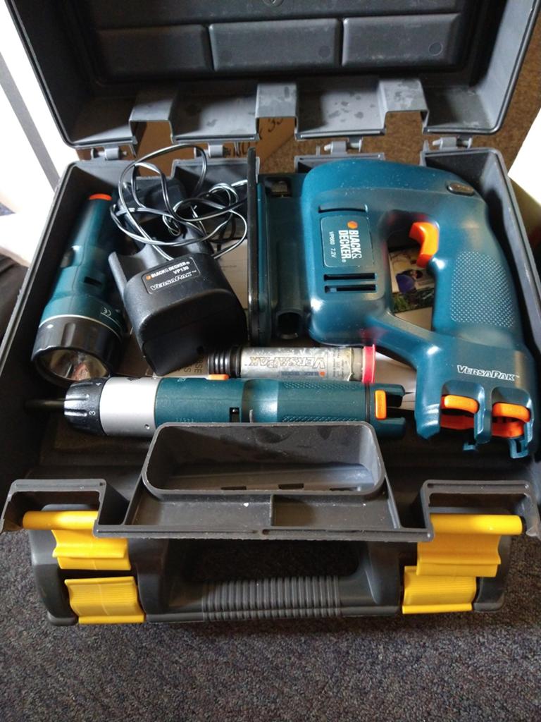 Black en Decker versapak div. machines, Doe-het-zelf en Verbouw, Gereedschap | Boormachines, Ophalen, Zo goed als nieuw, Boormachine