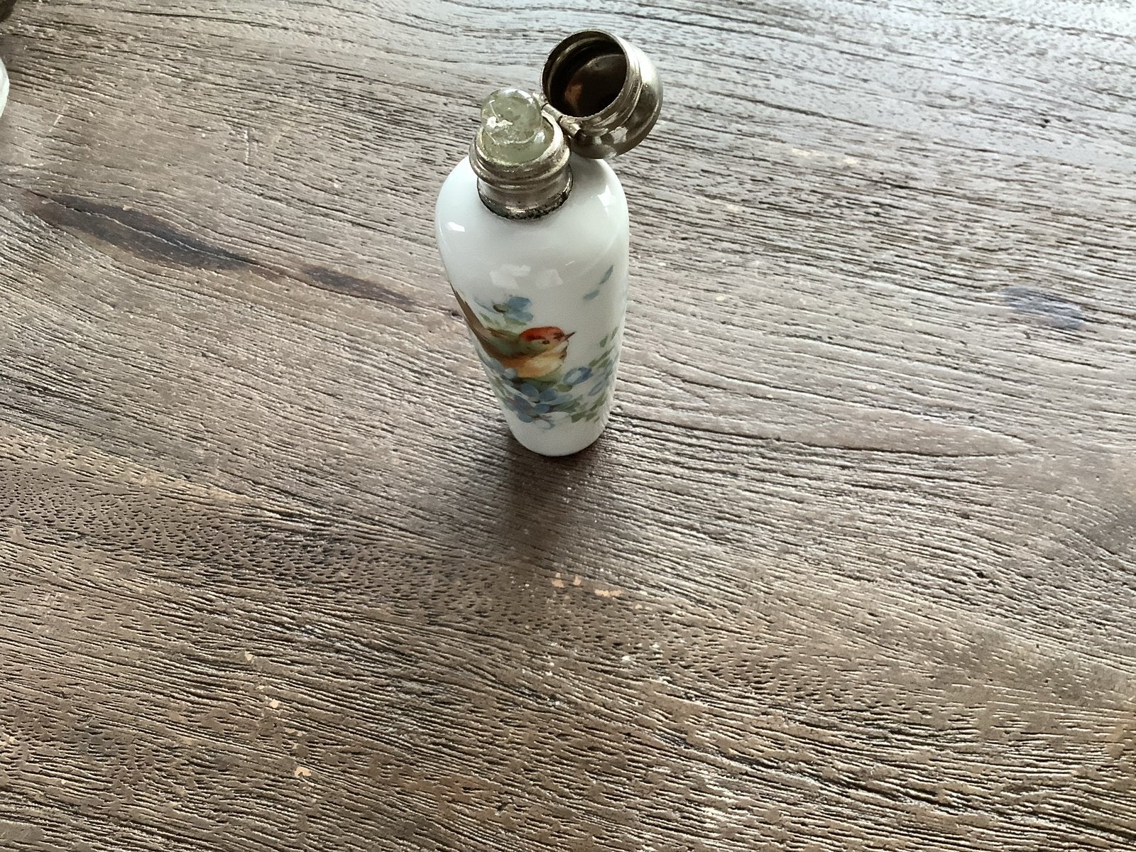 Antieke porseleinen parfumfles met vogeldecoratie, Antiek en Kunst, Ophalen of Verzenden