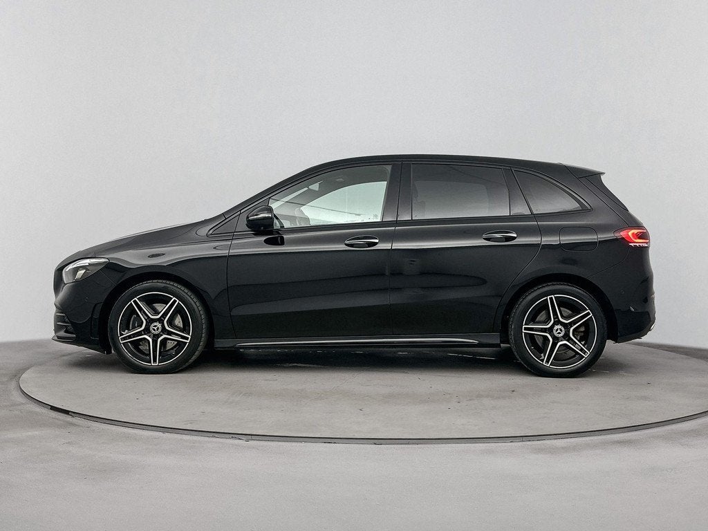 Mercedes-Benz B-klasse 250 e AMG Line 218PK | Automaat | Sto, Auto's, Mercedes-Benz, Gebruikt, 4 cilinders, 16 kWh, Zwart