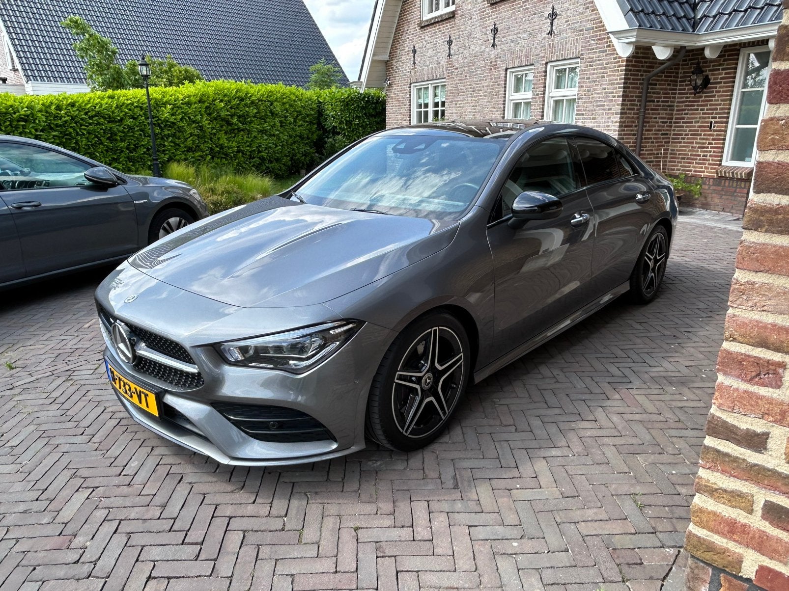 Mercedes-Benz CLA 200 Business Solution Grijs, Auto's, CLA, 4 cilinders, Lichtsensor, 163 pk