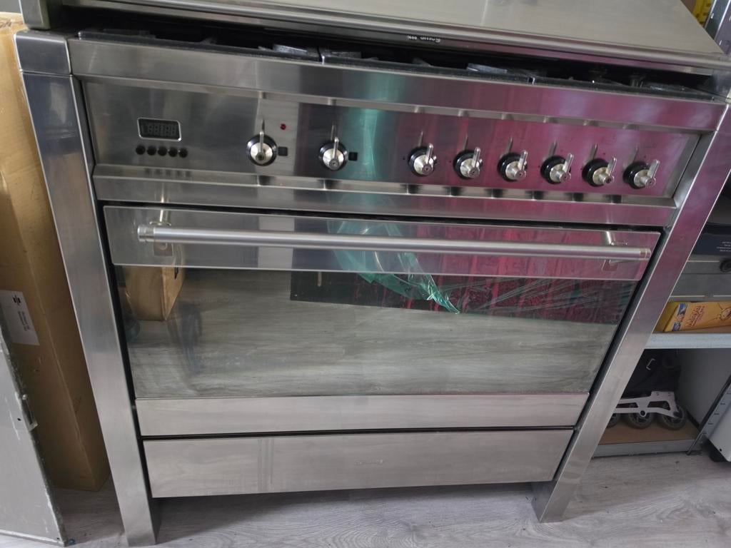 Smeg gasfornuis rvs 90 cm zeer compleet, Ophalen, 60 cm of meer, Gas, Vrijstaand