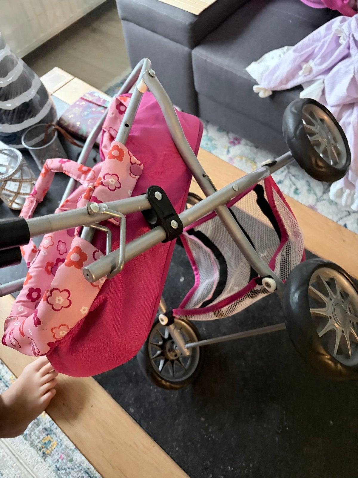Poppenwagen, draagzak en pop met accessoires, Ophalen of Verzenden, Gebruikt, Babypop