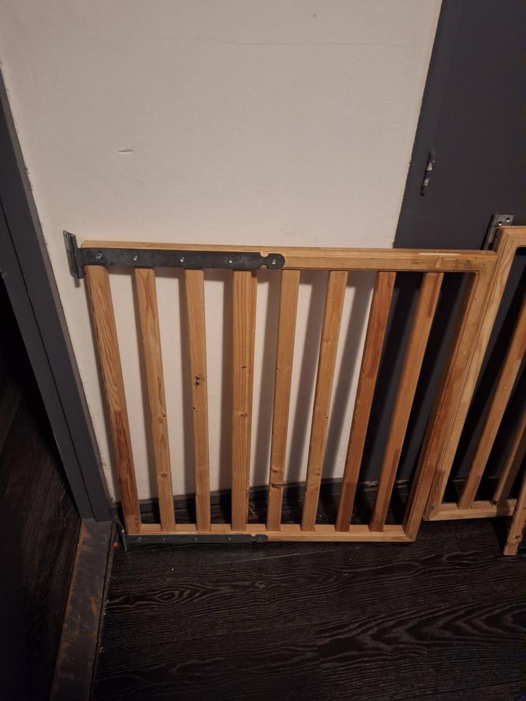 Houten traphekje, Ophalen, Hout, 100 tot 115 cm
