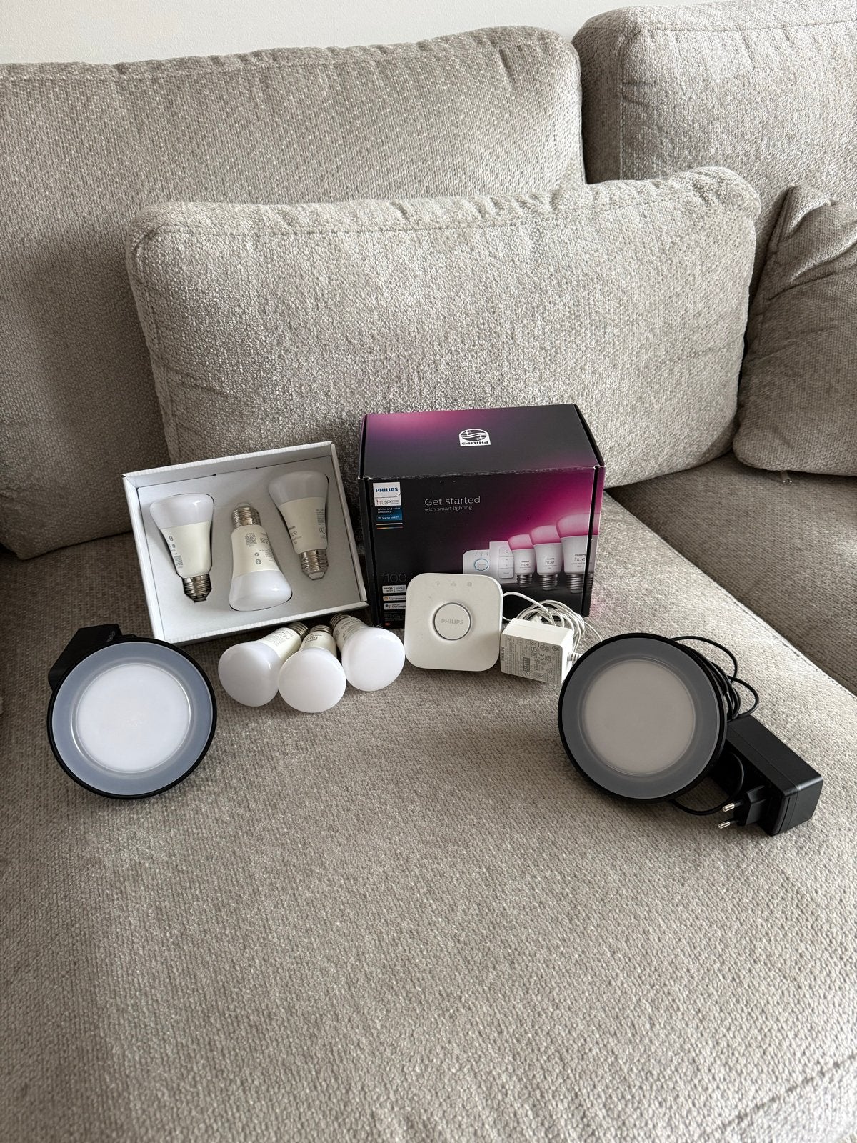 Philips Hue Starter Kit E27 & Extra Lampen/Spots, Ophalen of Verzenden, Zo goed als nieuw
