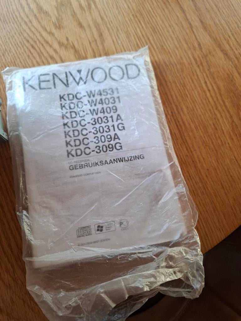 Autoradio met cd merk kenwood, Ophalen of Verzenden