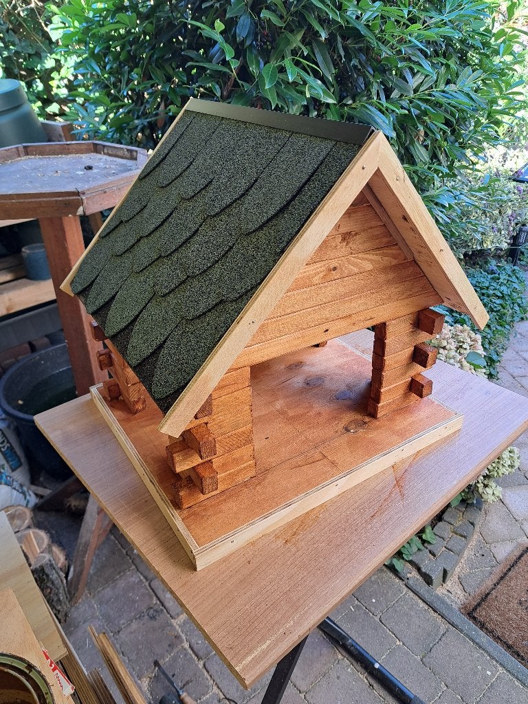 te koop vogelvoederplaats plus vogelhuisje, Ophalen of Verzenden, Nieuw