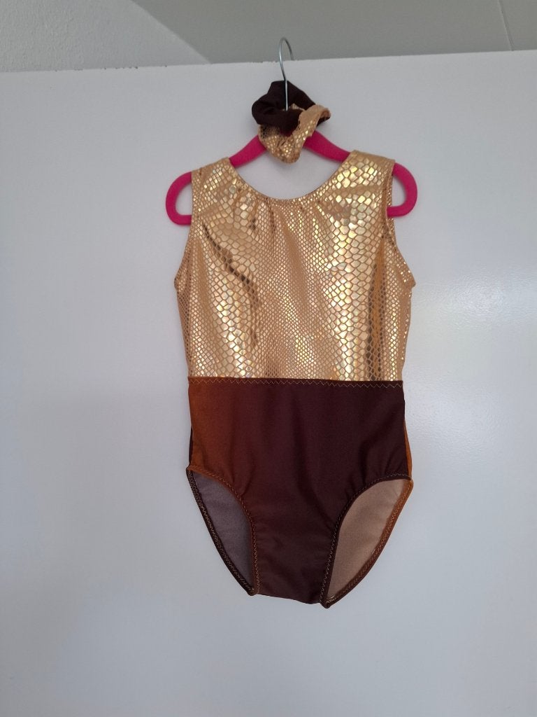 Nieuw!! Zeer mooi Turnpakje maat 116-122, Overige kleuren, Nieuw, Ophalen of Verzenden, Kleiner dan kindermaat 122