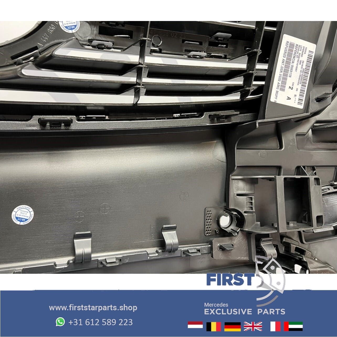W447 VITO / V KLASSE AMG VOORBUMPER COMPLEET WIT ORIGINEEL 2, Auto-onderdelen, Carrosserie en Plaatwerk, Gebruikt, -, Voor, Ophalen of Verzenden