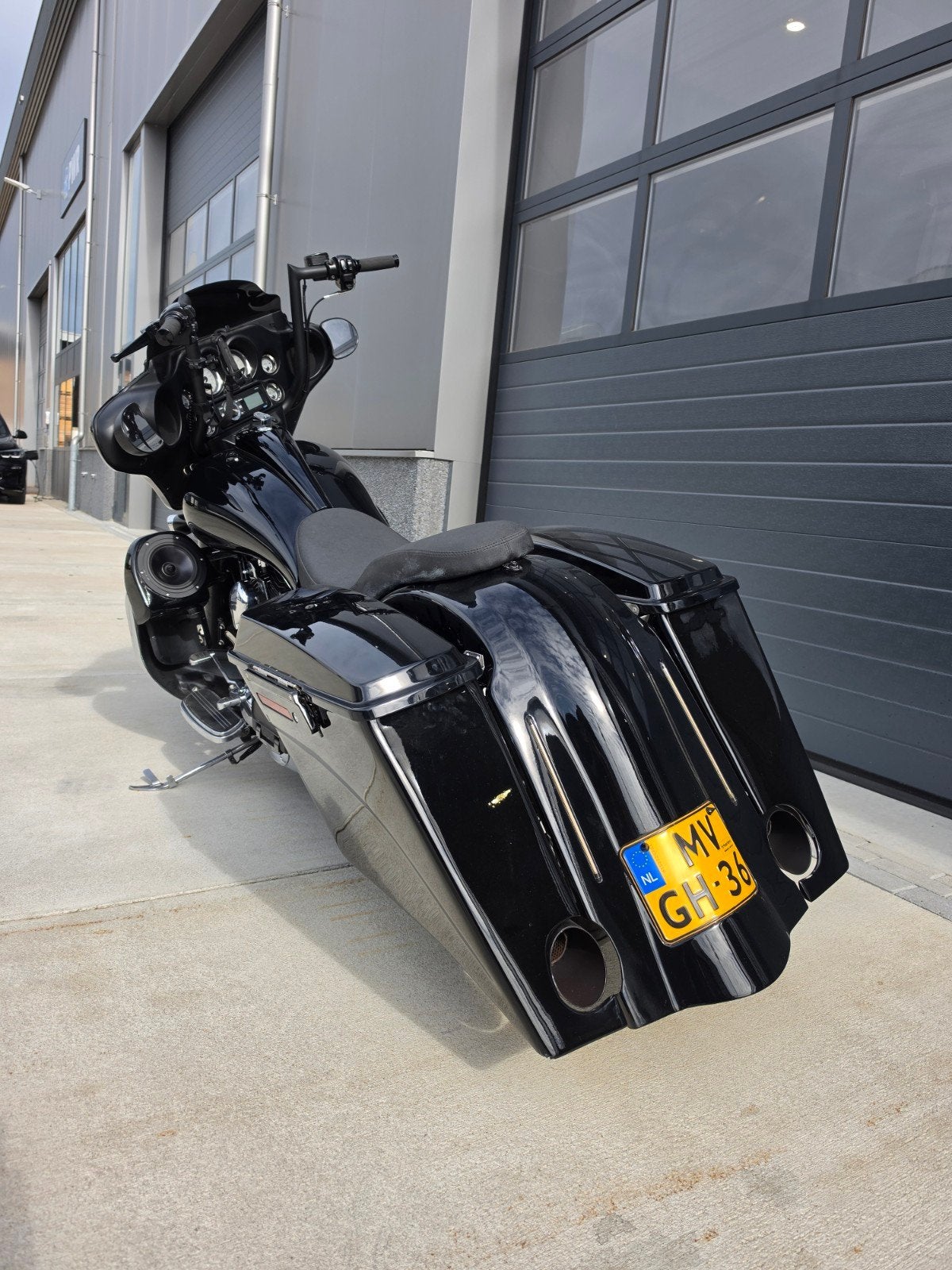 Harley-Davidson Street Glide  – Tommy & Sons Bagger, Motoren, Sportuitlaat, 2 cilinders, Occasion, Chopper