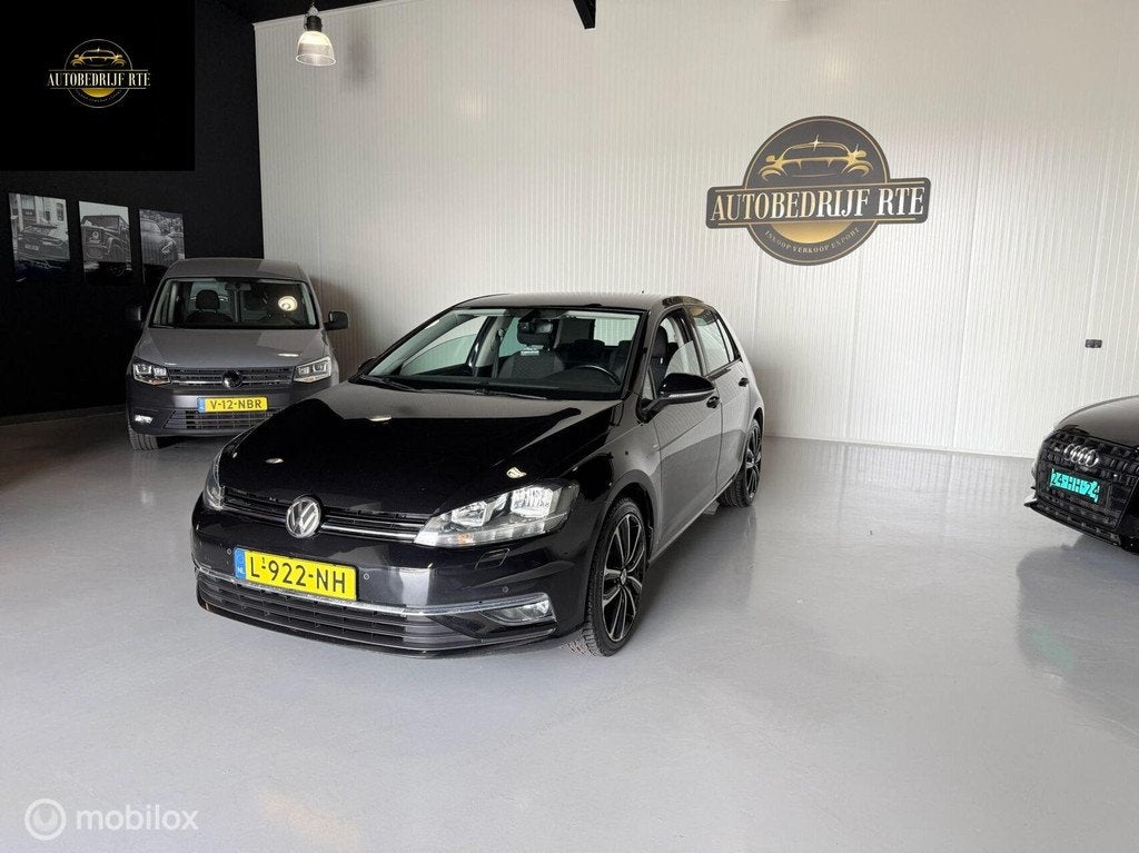 Volkswagen Golf 1.0 TSI Highline, Stof, Bedrijf, Handgeschakeld, Golf
