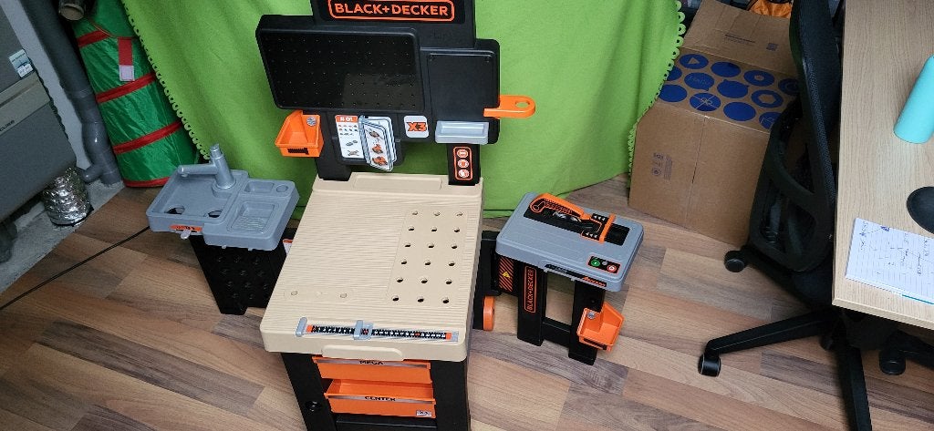 Smoby - Speelgoedwerkbank - Black & Decker mega center, Ophalen, Zo goed als nieuw, Jongen of Meisje