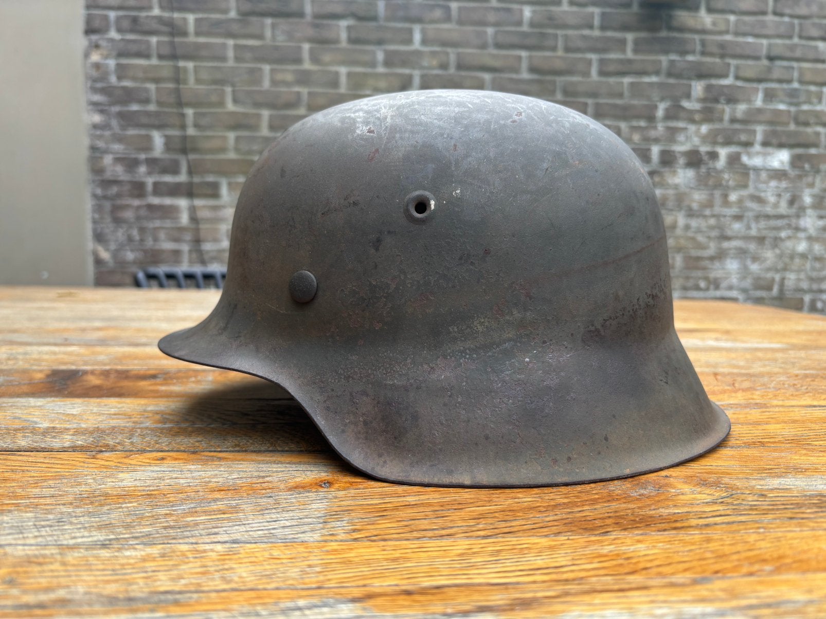 Duitse helm M42 ND CKL64, Verzamelen, Ophalen of Verzenden, Duitsland, Helm of Baret