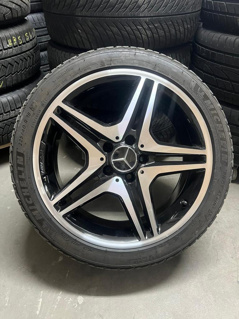 Mercedes 18 inch originele AMG velgen met winterbanden, Ophalen, 18 inch, Gebruikt, Banden en Velgen