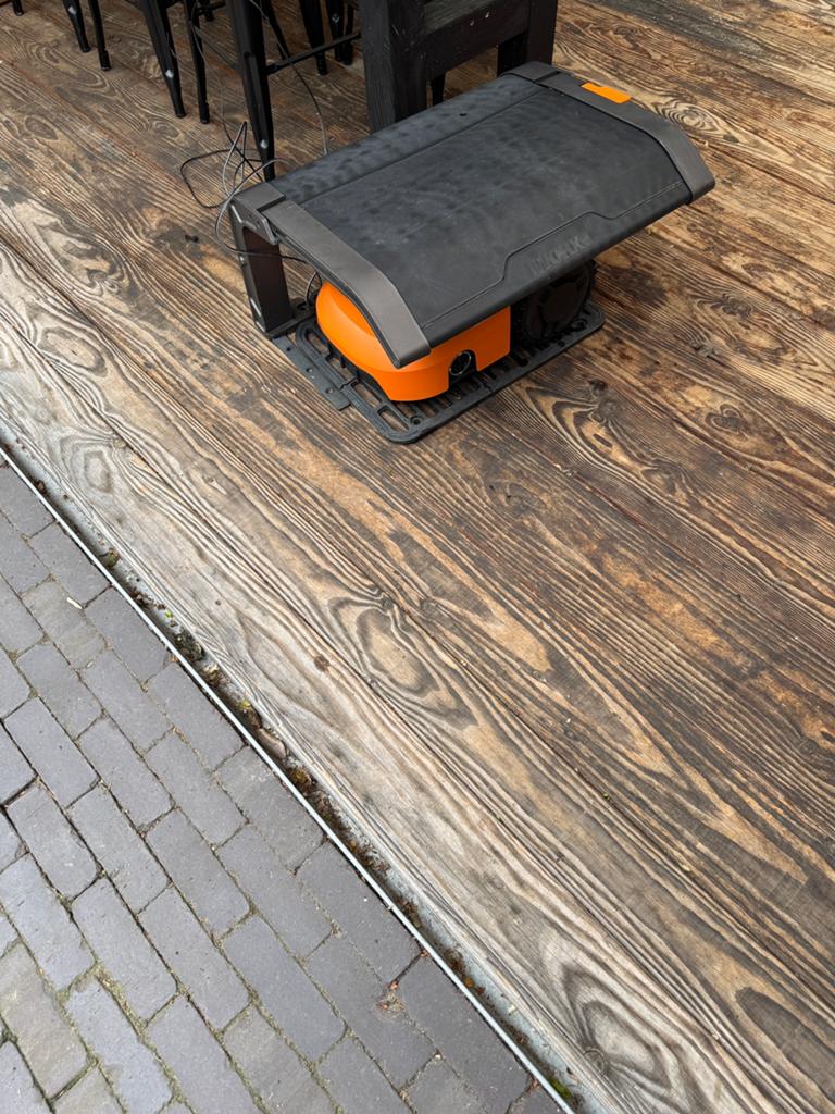 Worx robot grasmaaier, Ophalen of Verzenden, Zo goed als nieuw, Bestuurbaar via app