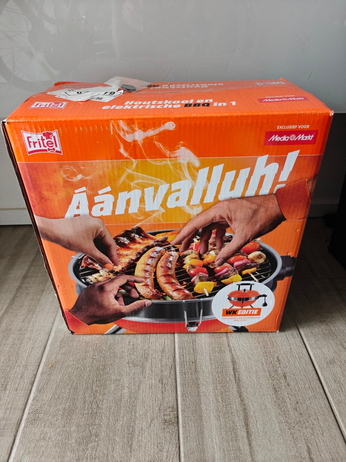 Fritel Houtskool en Elektrische BBQ 2-in-1 WK Editie, Ophalen of Verzenden, Nieuw, Fritel