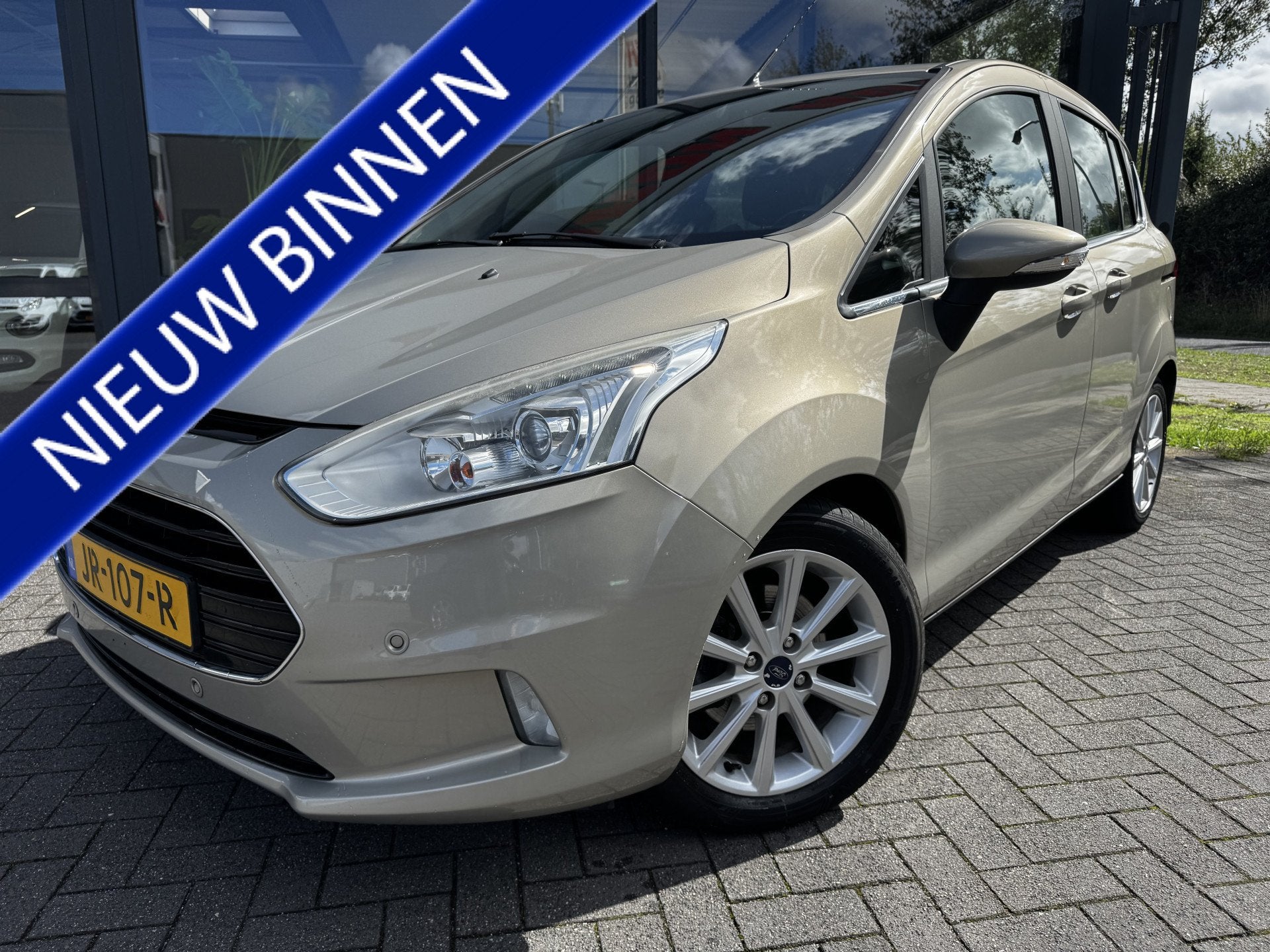 Ford B-MAX 1.6 TI-VCT Titanium Automaat (bj 2016), Auto's, Stof, Gebruikt, B-Max, 1209 kg