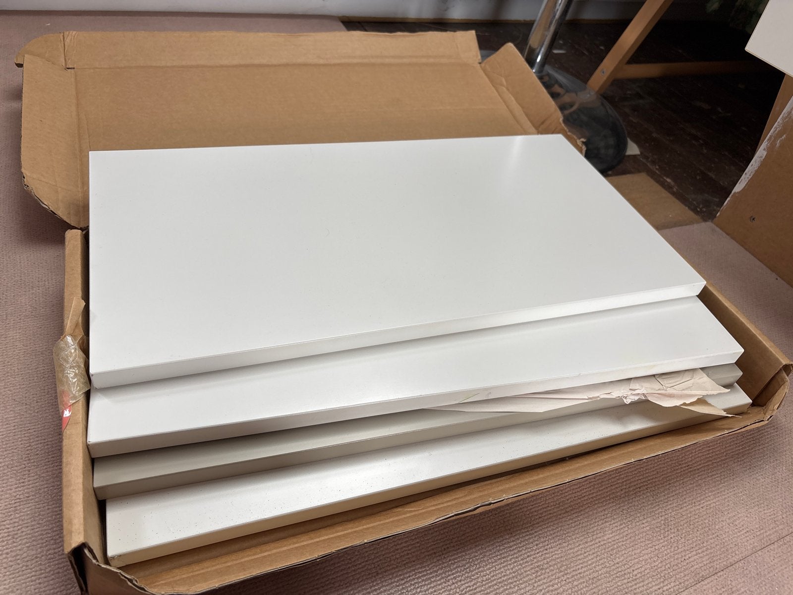 String Furniture planken (3 wit en 1 creme) afmeting 58x30, Ophalen, Zo goed als nieuw