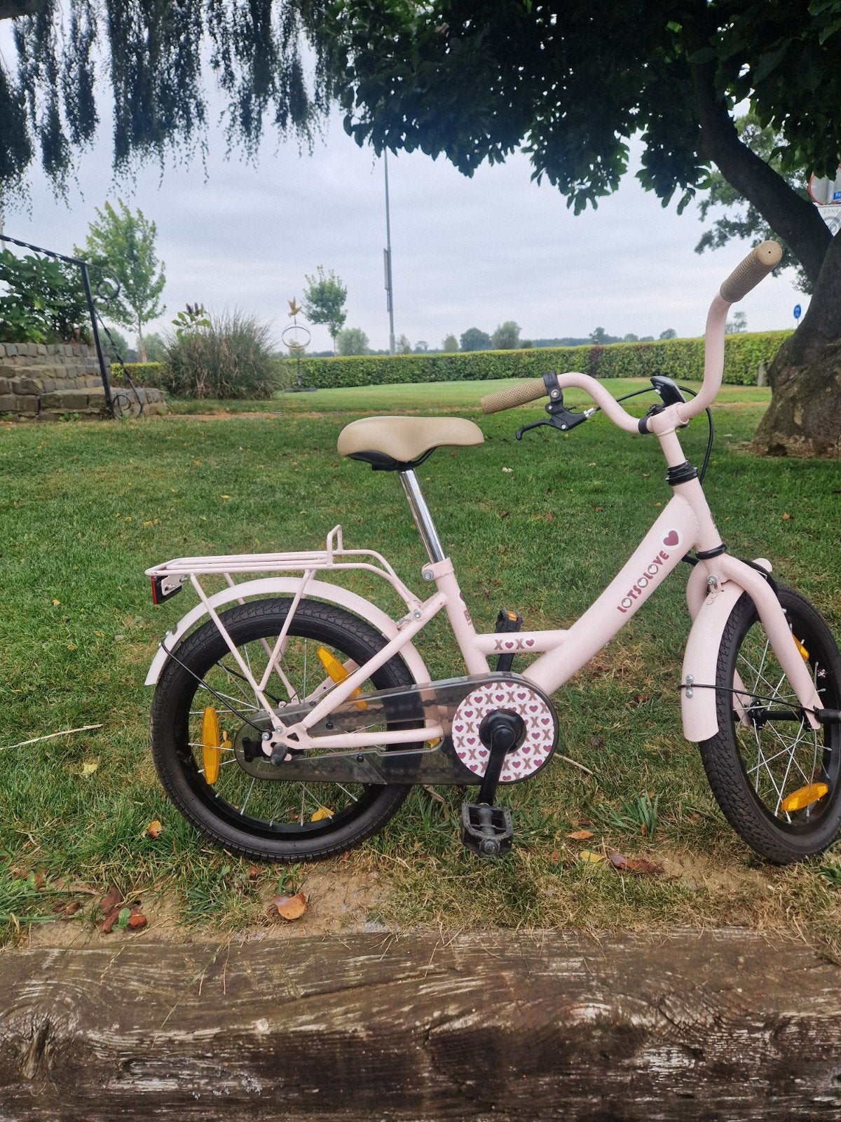 Roze bfk meisjesfiets 16 inch - Zo goed als nieuw, Terugtraprem, Zijwieltjes, 16 tot 20 inch, Zo goed als nieuw
