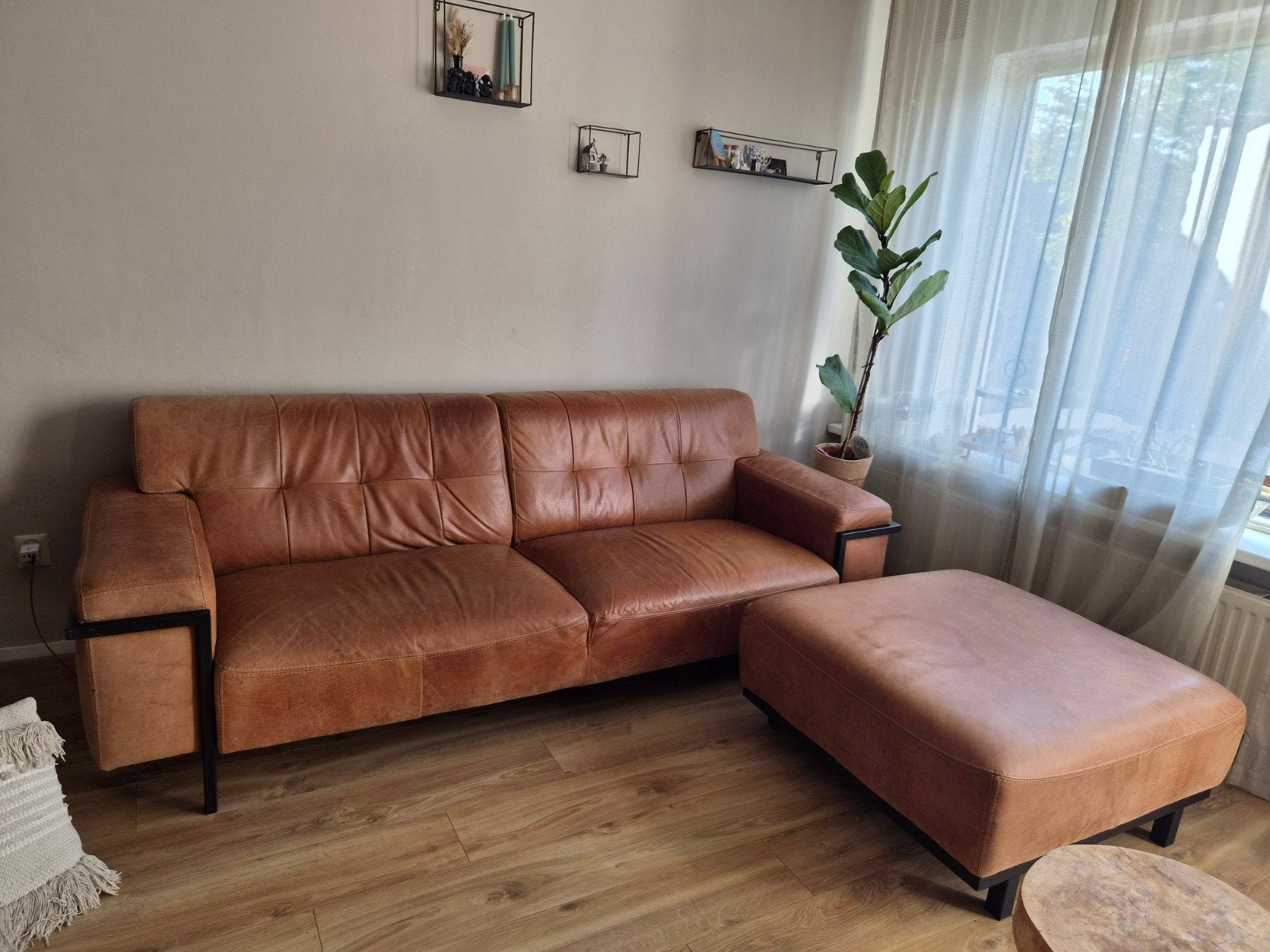Lederen 2,5-zits bank met hocker - bruin, Ophalen, Gebruikt, 75 tot 100 cm, 200 tot 250 cm