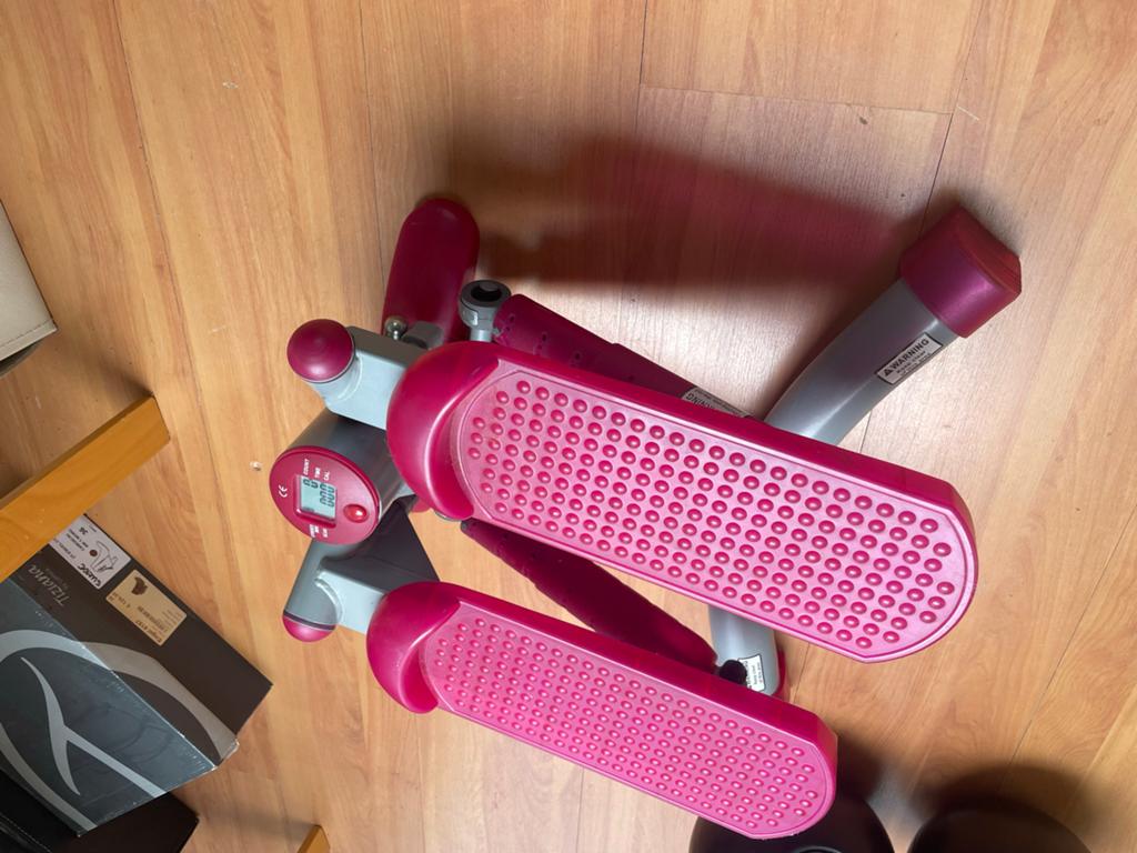Compacte Stepper voor Thuis Fitness, Sport en Fitness, Fitnessmaterialen, Ophalen, Gebruikt, Benen, Overige typen