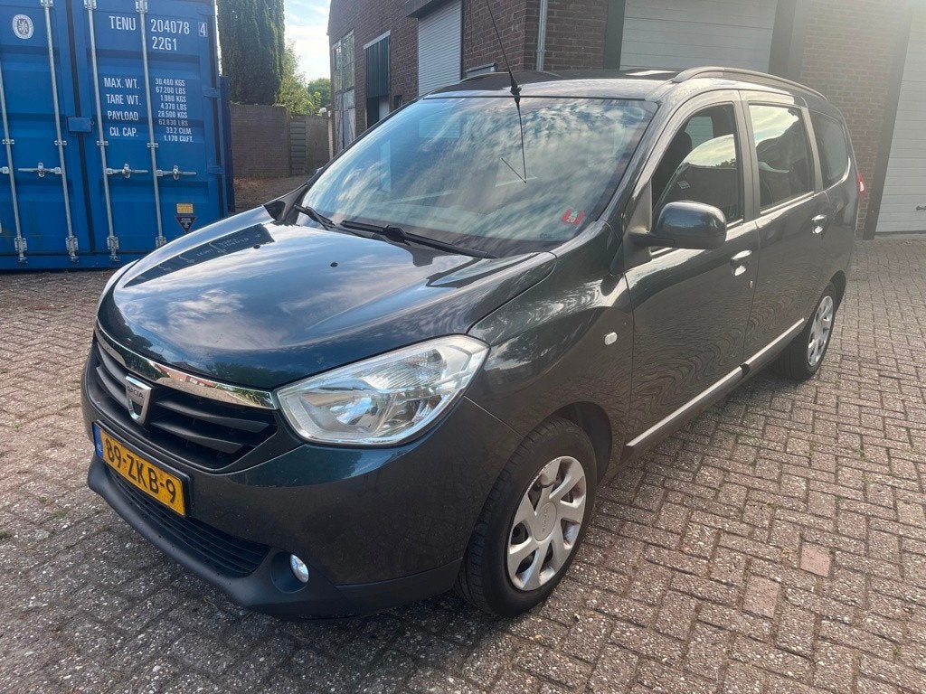 Dacia Lodgy 1.5 dCi Lauréate 5p. AIRCO, Auto's, Voorwielaandrijving, Gebruikt, 4 cilinders, Origineel Nederlands