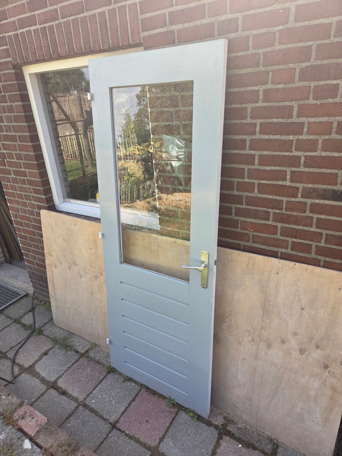 Hardhouten buitendeur met glas en beslag, Ophalen, Gebruikt, 80 tot 100 cm, Buitendeur
