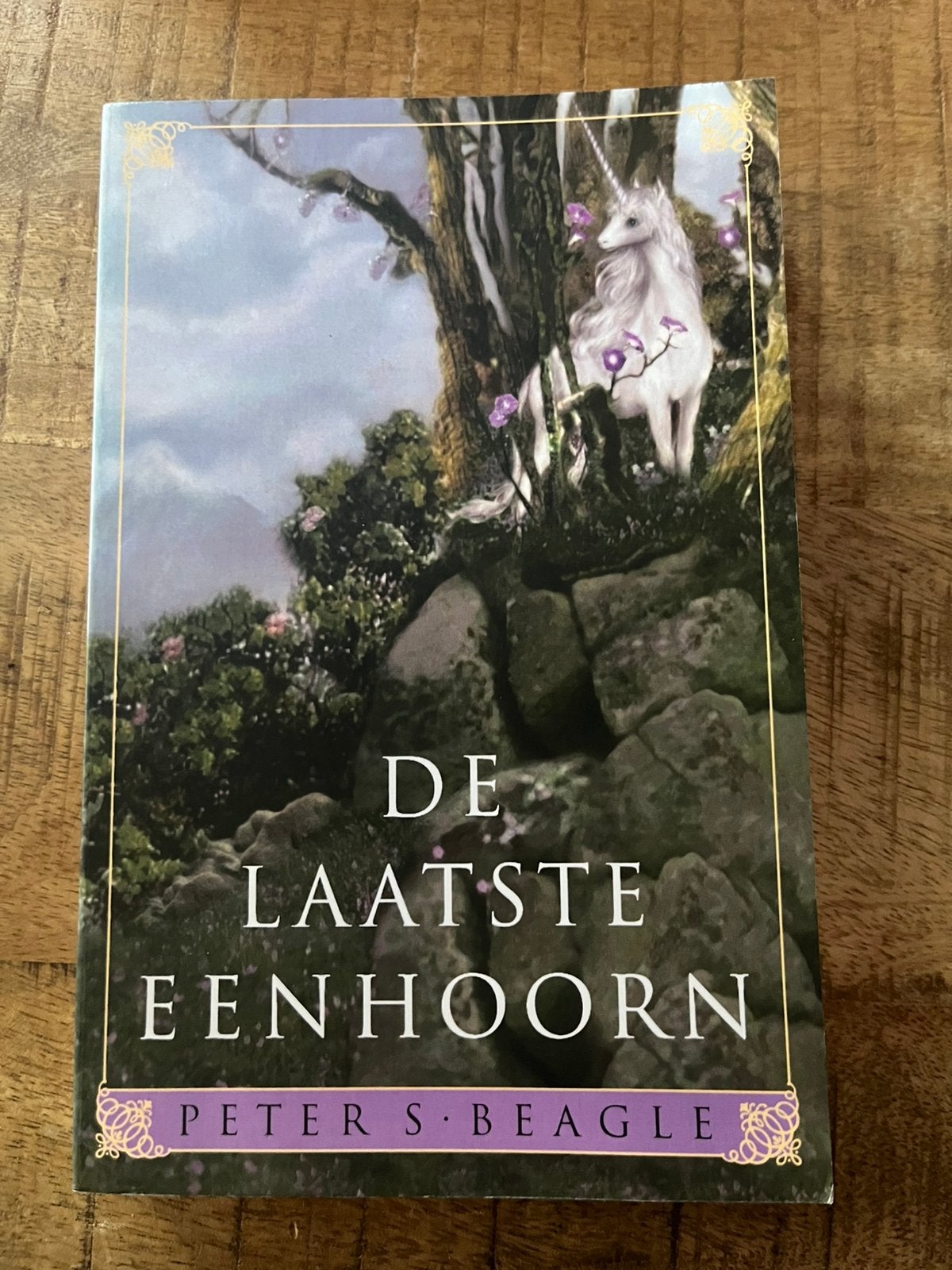 Peter S. Beagle - De laatste eenhoorn, Boeken, Ophalen of Verzenden, Zo goed als nieuw, Peter S. Beagle