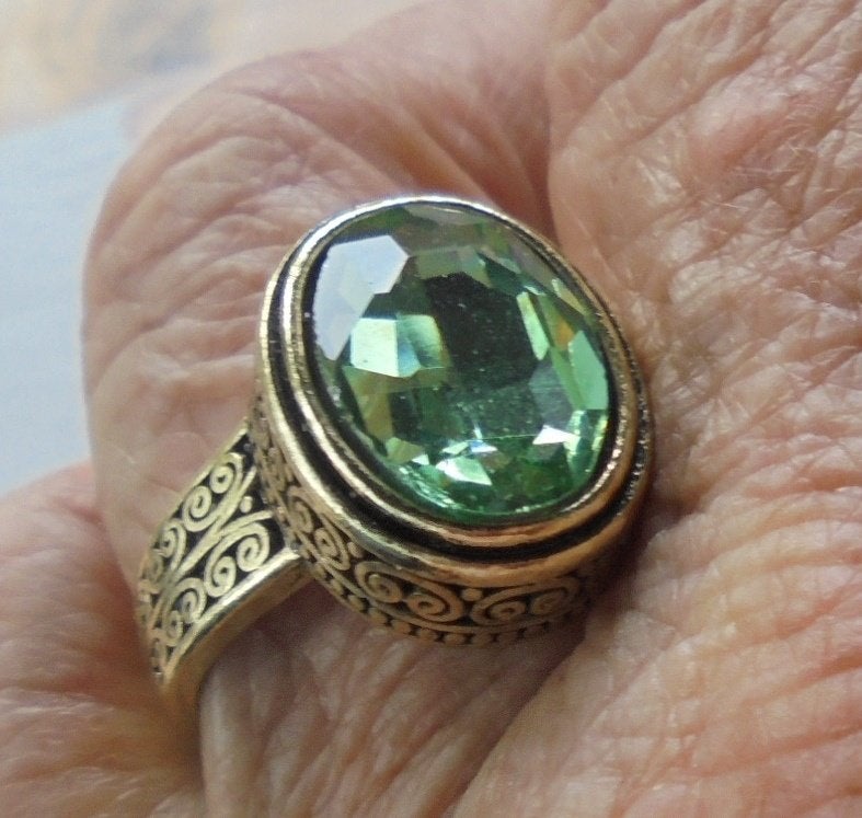 prachtige ring 18-18,5mm, Sieraden, Tassen en Uiterlijk, Ringen, Met kristal, Verzenden, Nieuw, Dame