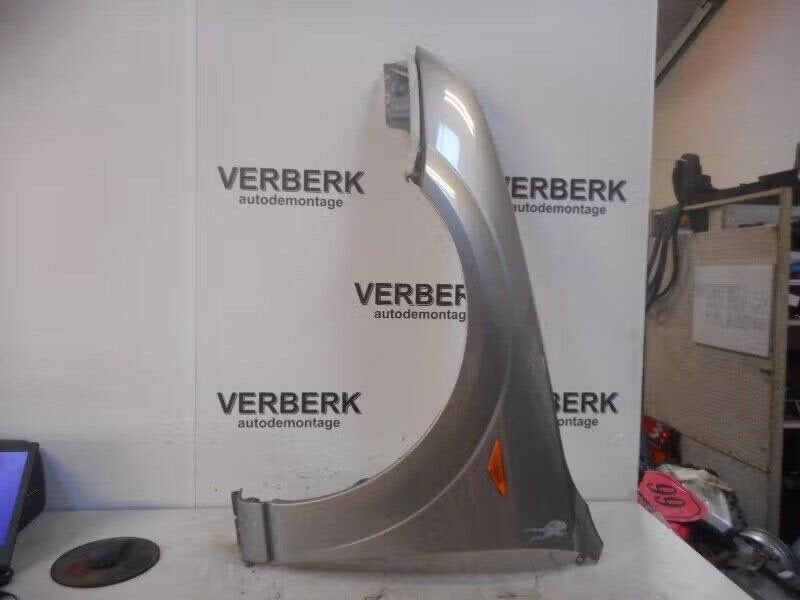 SPATBORD LINKS VOOR Ford Mondeo III (01-2000/03-2007), Gebruikt, Ophalen of Verzenden, Ford-Werke GmbH, Henry-Ford-Straße 1 50735 Köln, DE