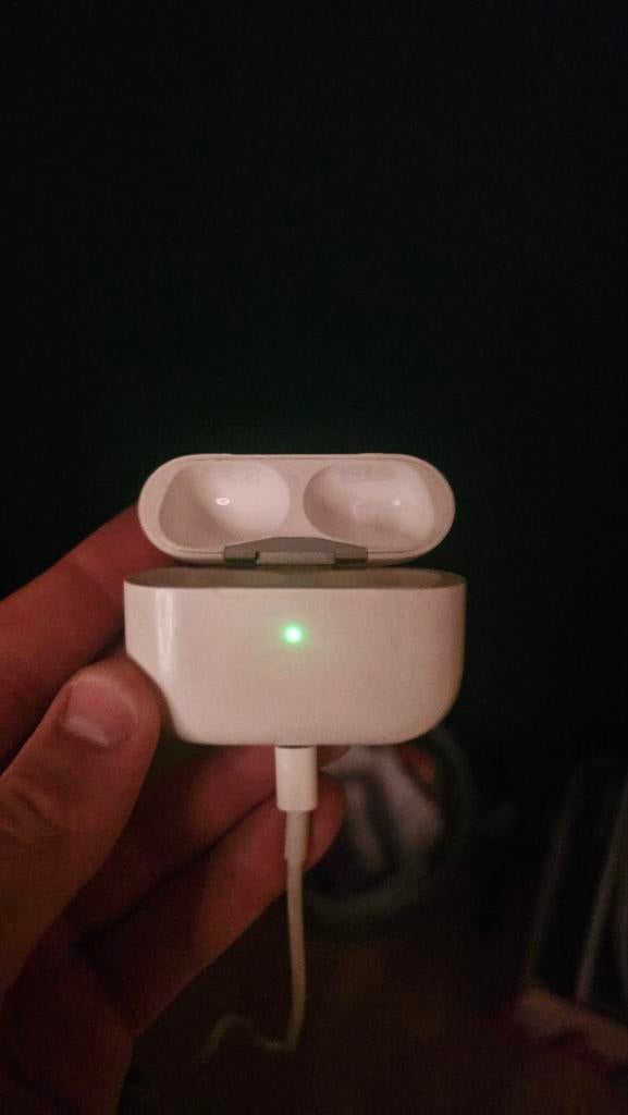 Apple AirPods Pro 2 Oplaadcase (alleen case), Audio, Tv en Foto, Koptelefoons, Ophalen, Gebruikt, Overige merken, Draadloos
