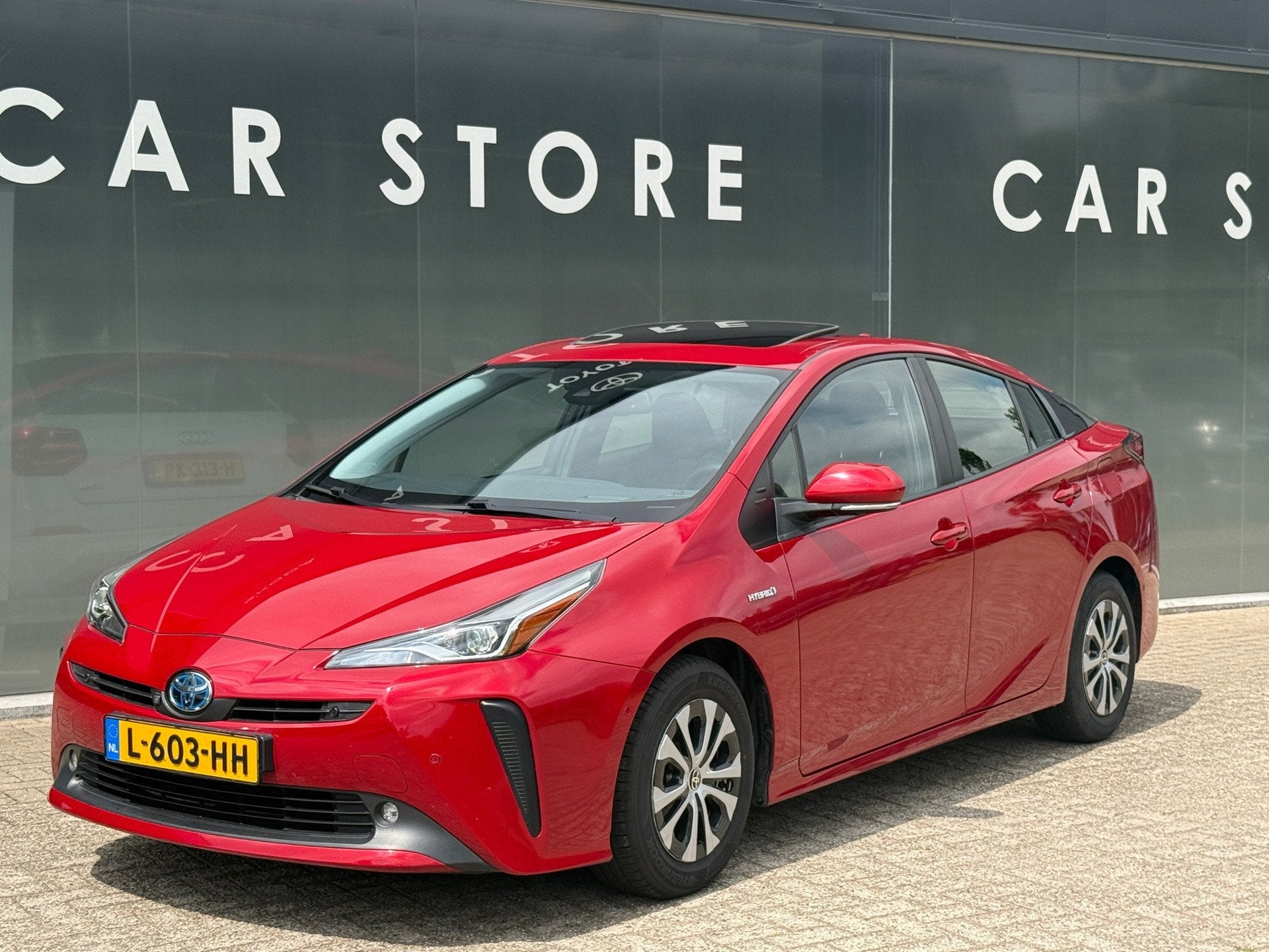 Toyota Prius 1.8 Executive Pano|Leder|JBL|HuD|Dealer Onderho, Auto's, Toyota, Dealer onderhouden, Bedrijf, Hybride Elektrisch/Benzine