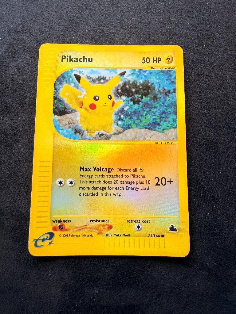 Pokemonkaart Pikachu Reverse Holo (SK 84) 2003 Skyridge EX, Ophalen of Verzenden, Gebruikt, Losse kaart, Foil